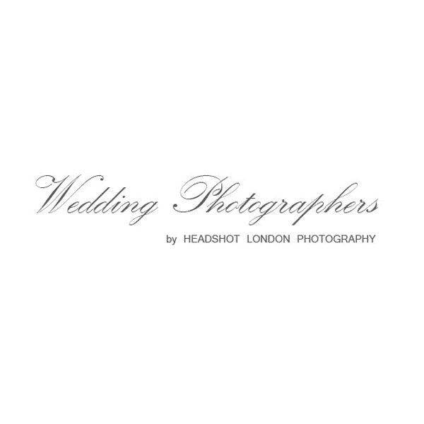 elegant script font wedding photographer logo 